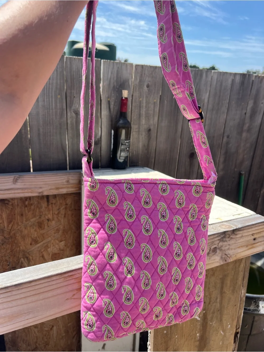 Vera Bradley Pink Paisley quilted crossbody bremuda bag  with green accents/ pin
